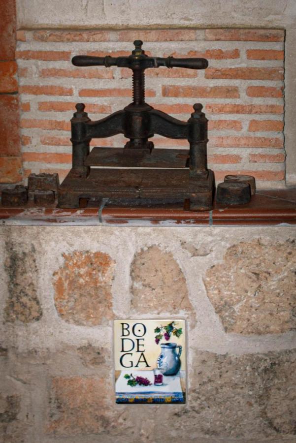 Casa Rural La Bodega, Ofrece Cata De Vino Gratis Орче Экстерьер фото