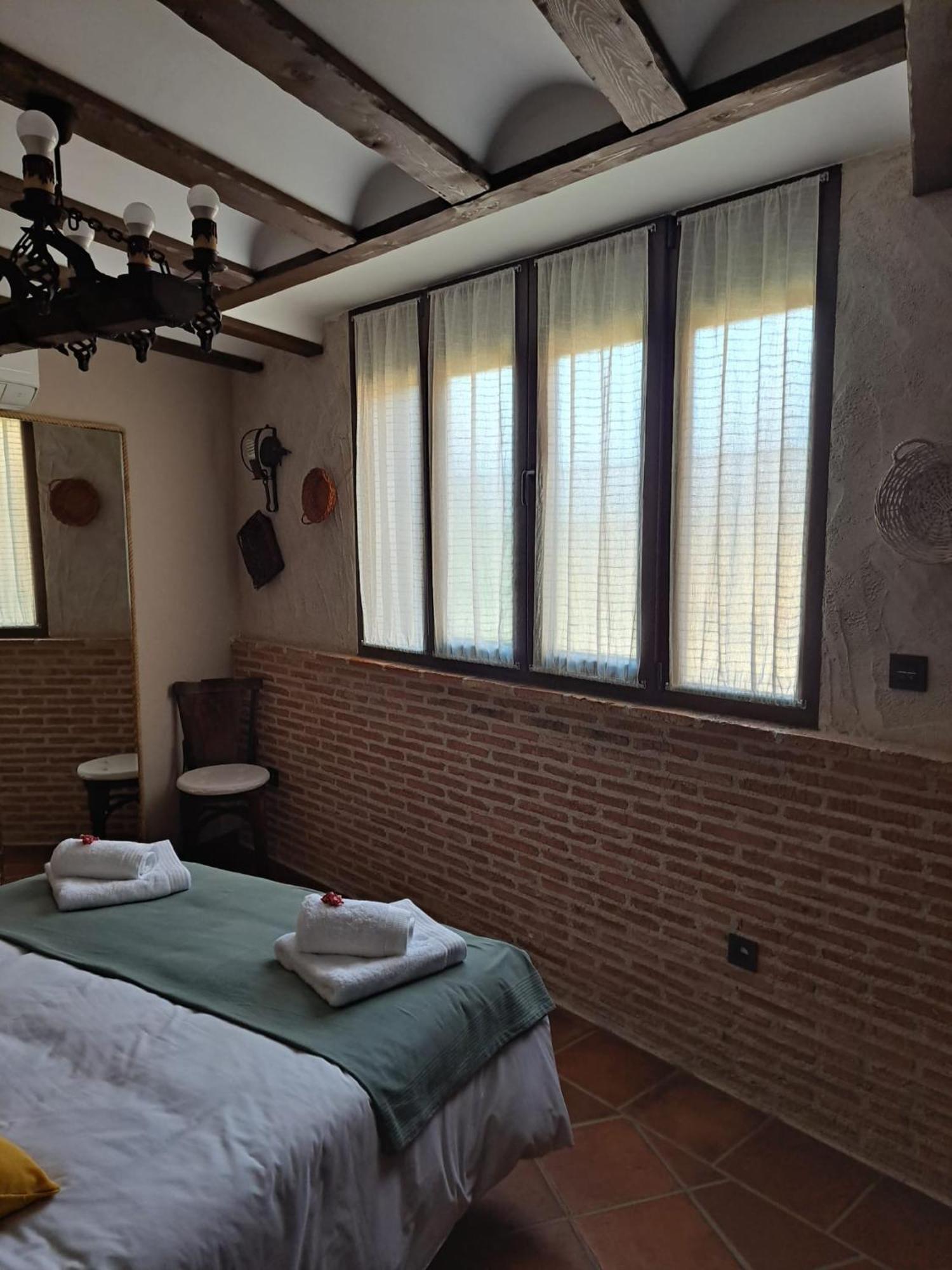Casa Rural La Bodega, Ofrece Cata De Vino Gratis Орче Экстерьер фото