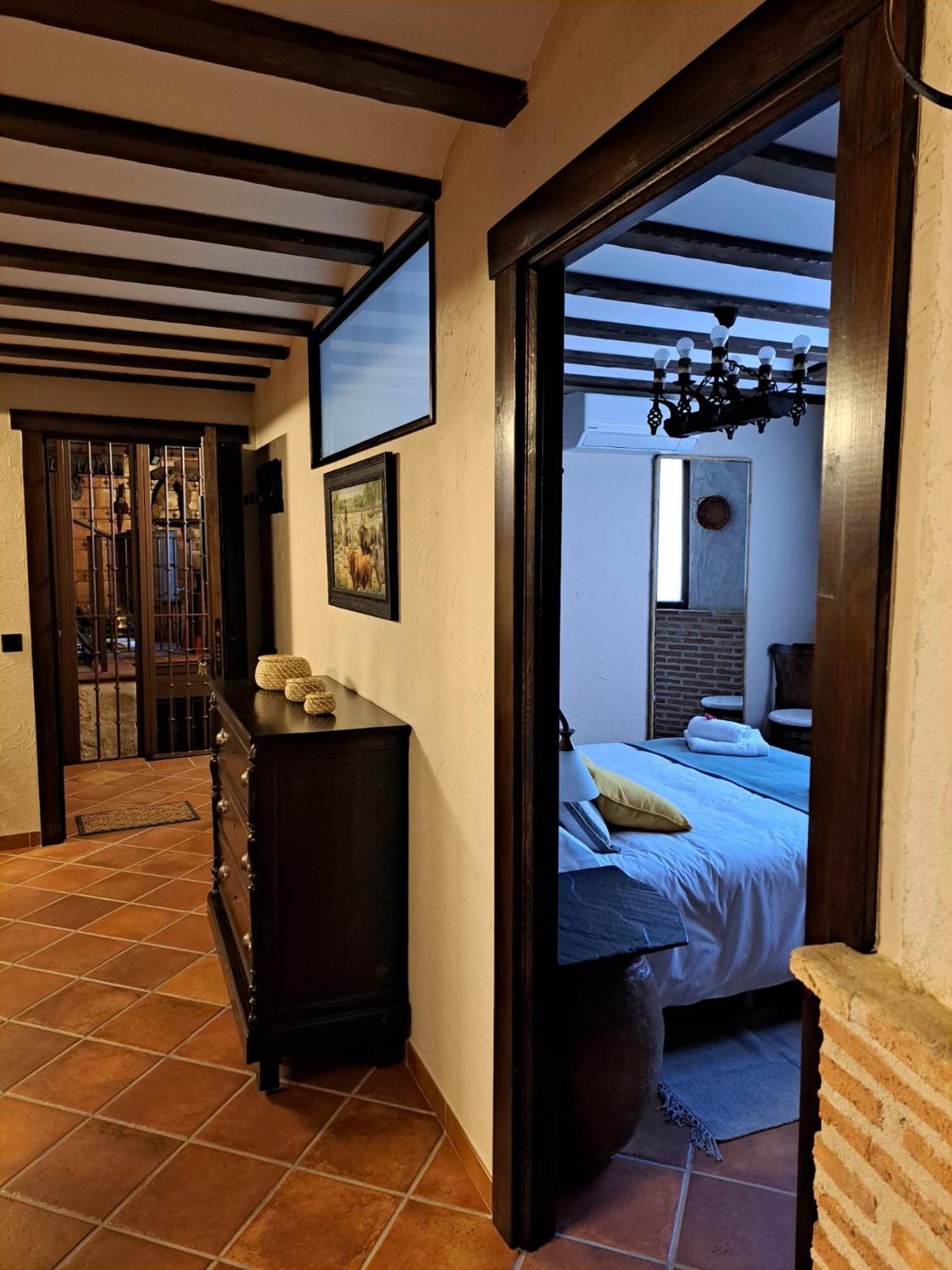 Casa Rural La Bodega, Ofrece Cata De Vino Gratis Орче Экстерьер фото