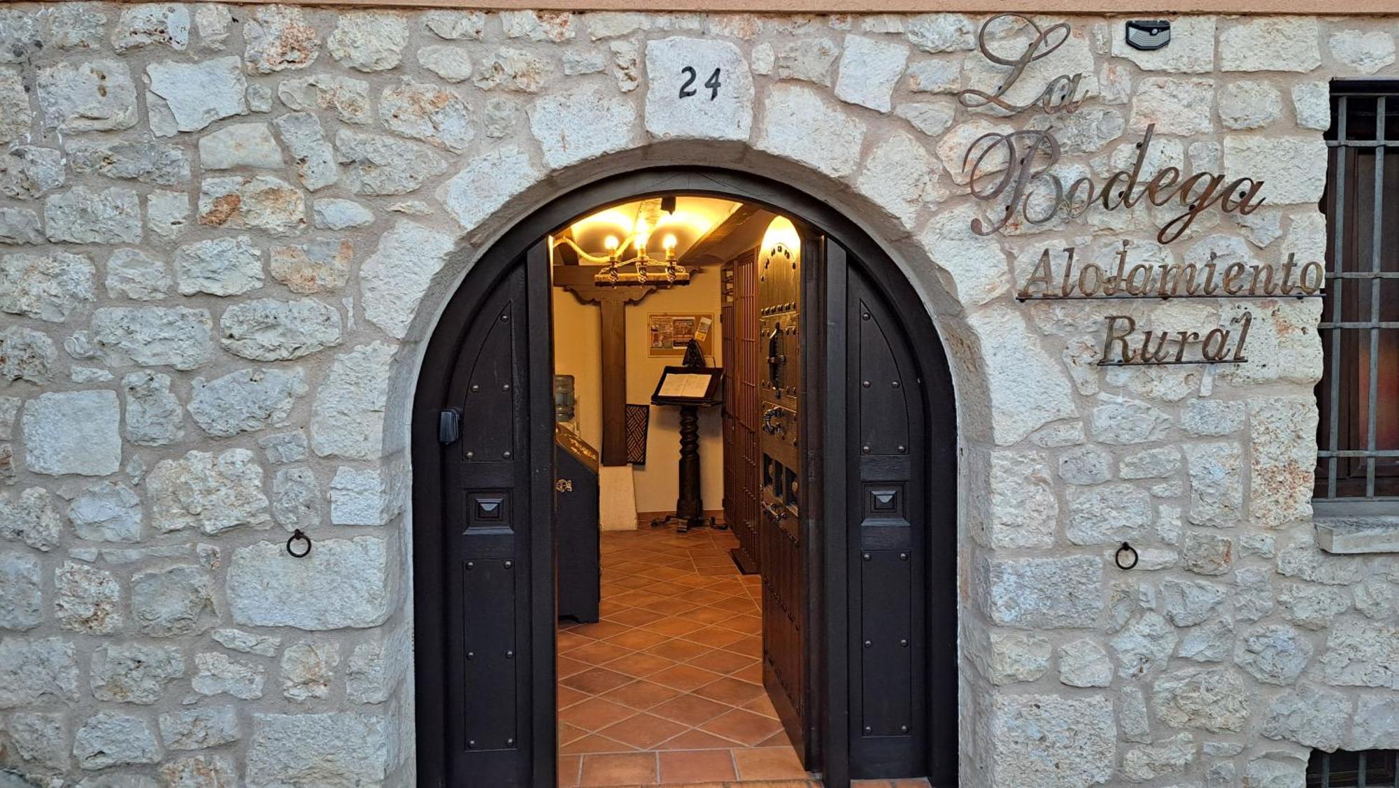 Casa Rural La Bodega, Ofrece Cata De Vino Gratis Орче Экстерьер фото
